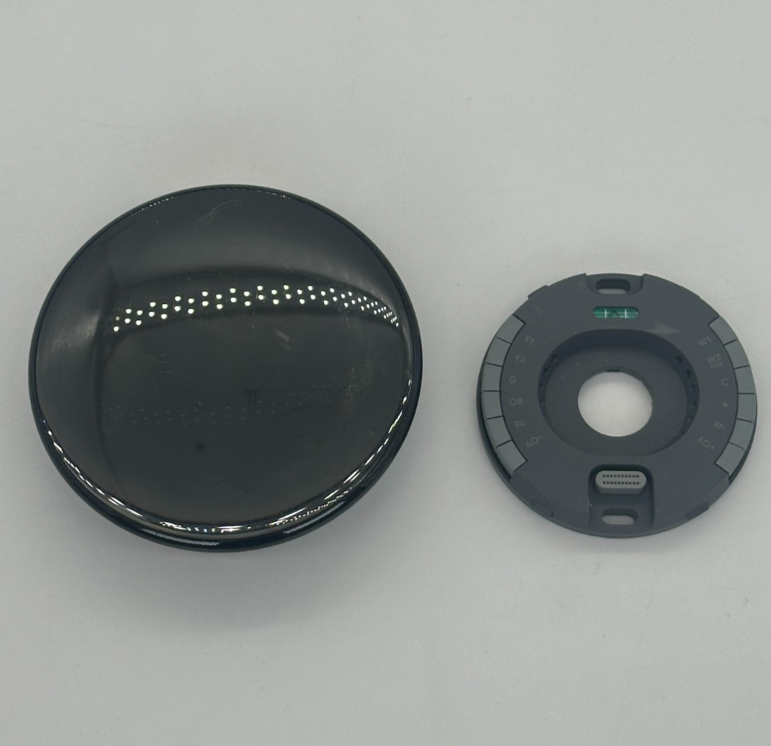 Google Nest Learning Thermostat 4th Gen–Used–Mirror Scratches–Wall Base gallery