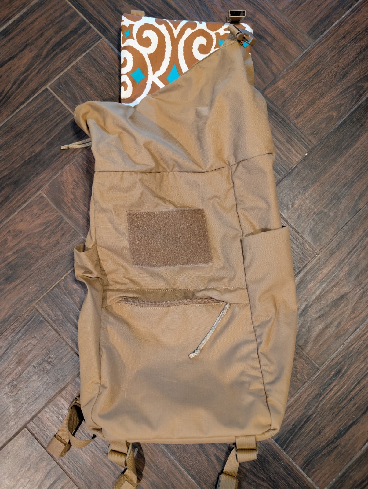 Hidden Woodsmen Model 23 Backpack (Coyote with Coyote Teal Pattern) 3