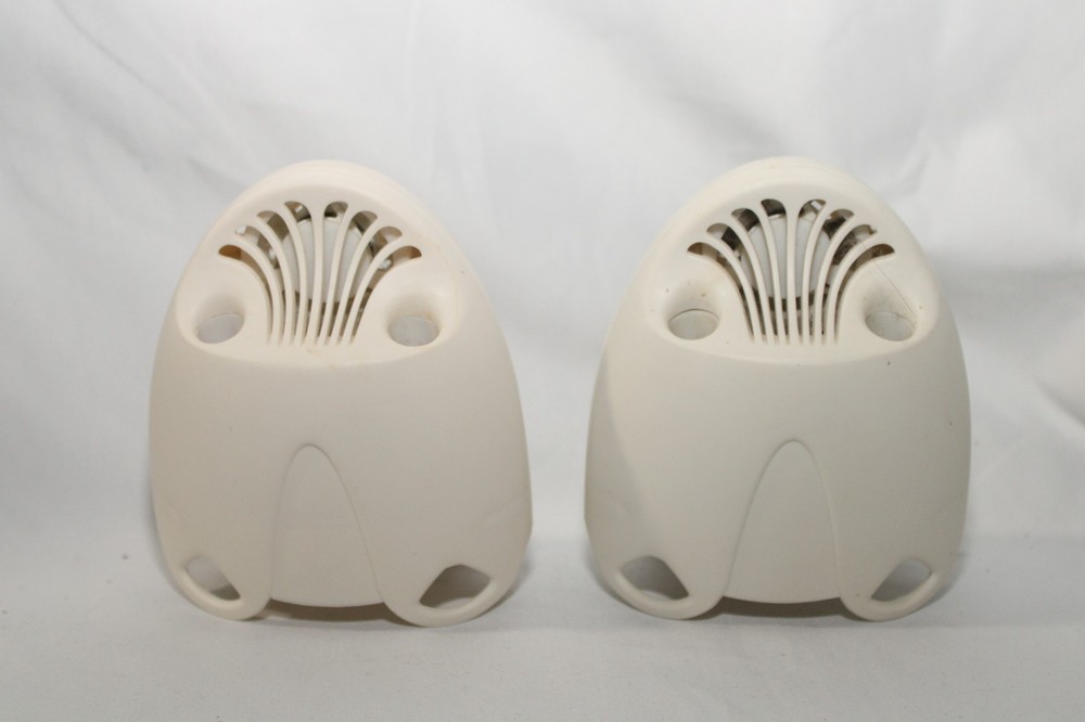 Glade Plugins Scented Impressions Tested Lot of 2 Cream Color