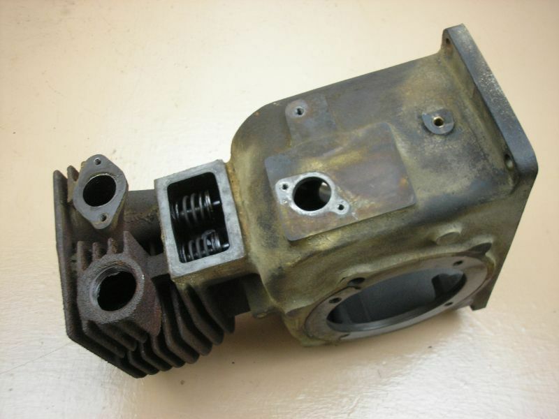 David Bradley Tractor Briggs & Stratton 14B 5HP Engine Block - 2-5/8" Bore gallery