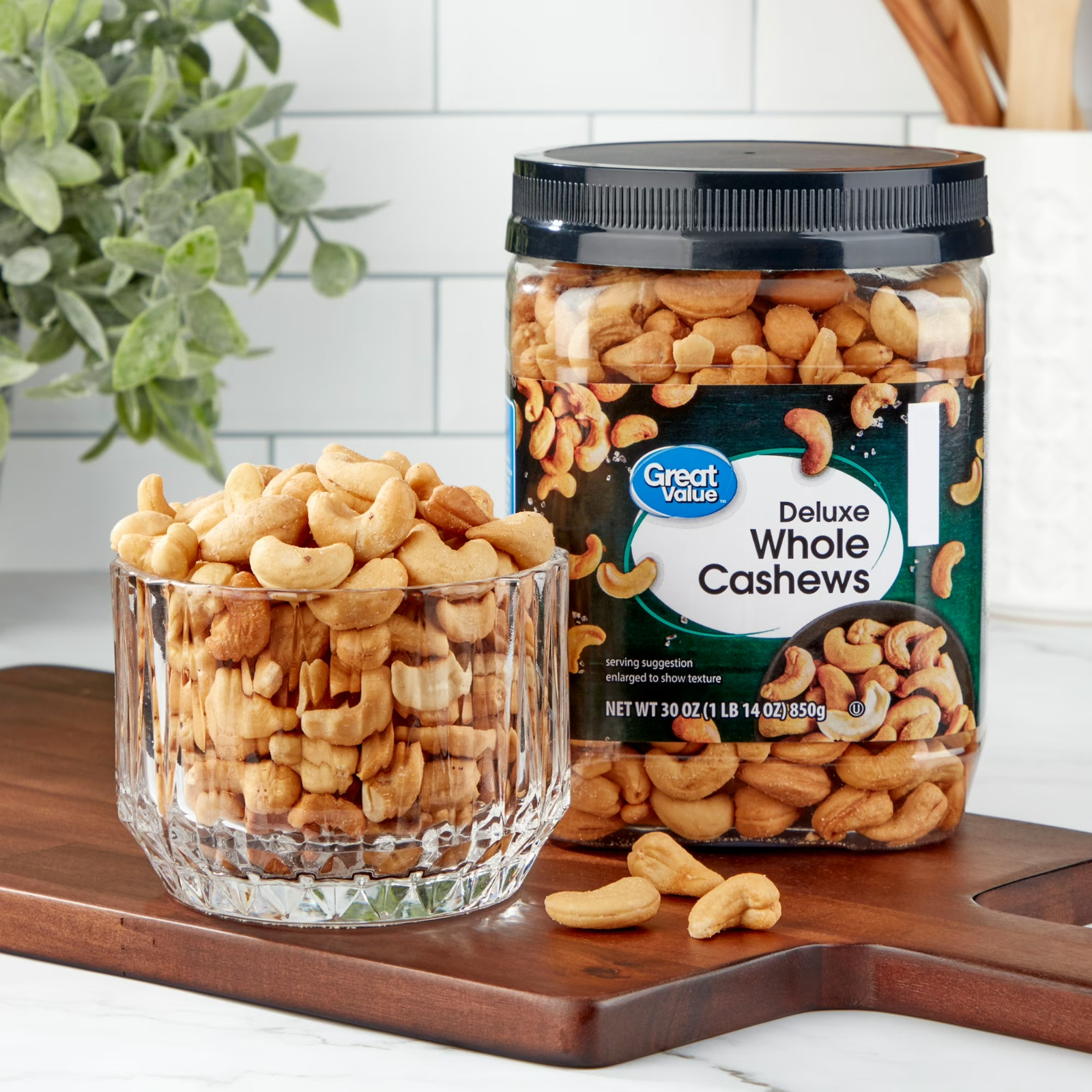Great Value Deluxe Whole Cashews, 30 OZ... gallery