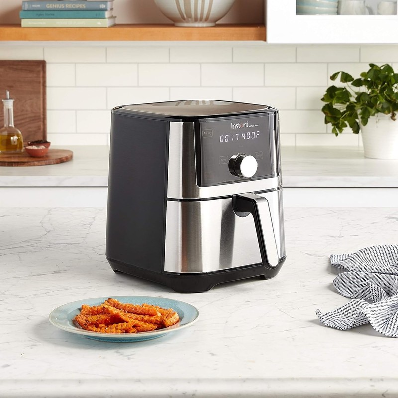 Instant Pot 4QT Vortex Plus 6-in-1 Mini Air Fryer Dehydrates, Bakes, Reheats gallery
