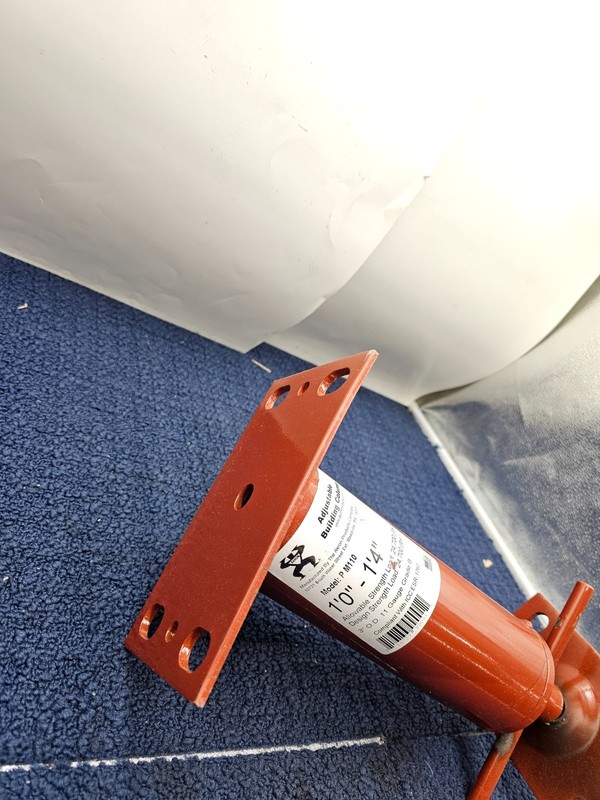 Akron PM110: 12-in Adjustable Jack Post, 3" OD 11 Gauge Grade B - Red gallery