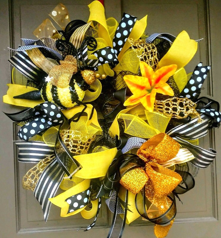 Spring Summer Bee Wreath Large Deco Mesh Floral Farmhouse Front Door Decor gallery