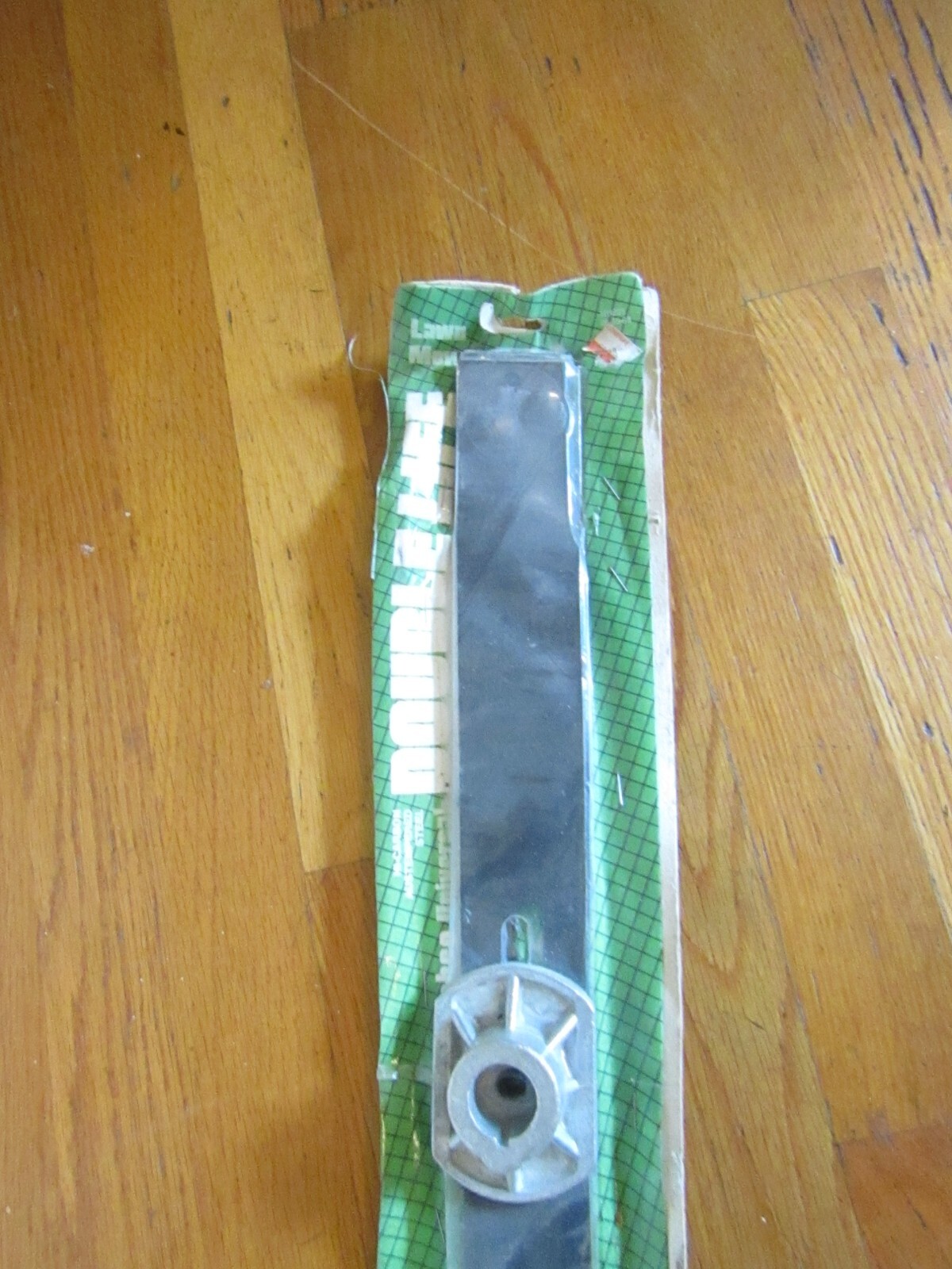 Micbee Universal Lawn Mover Blade 22" HU225 05-55-88 NOS gallery