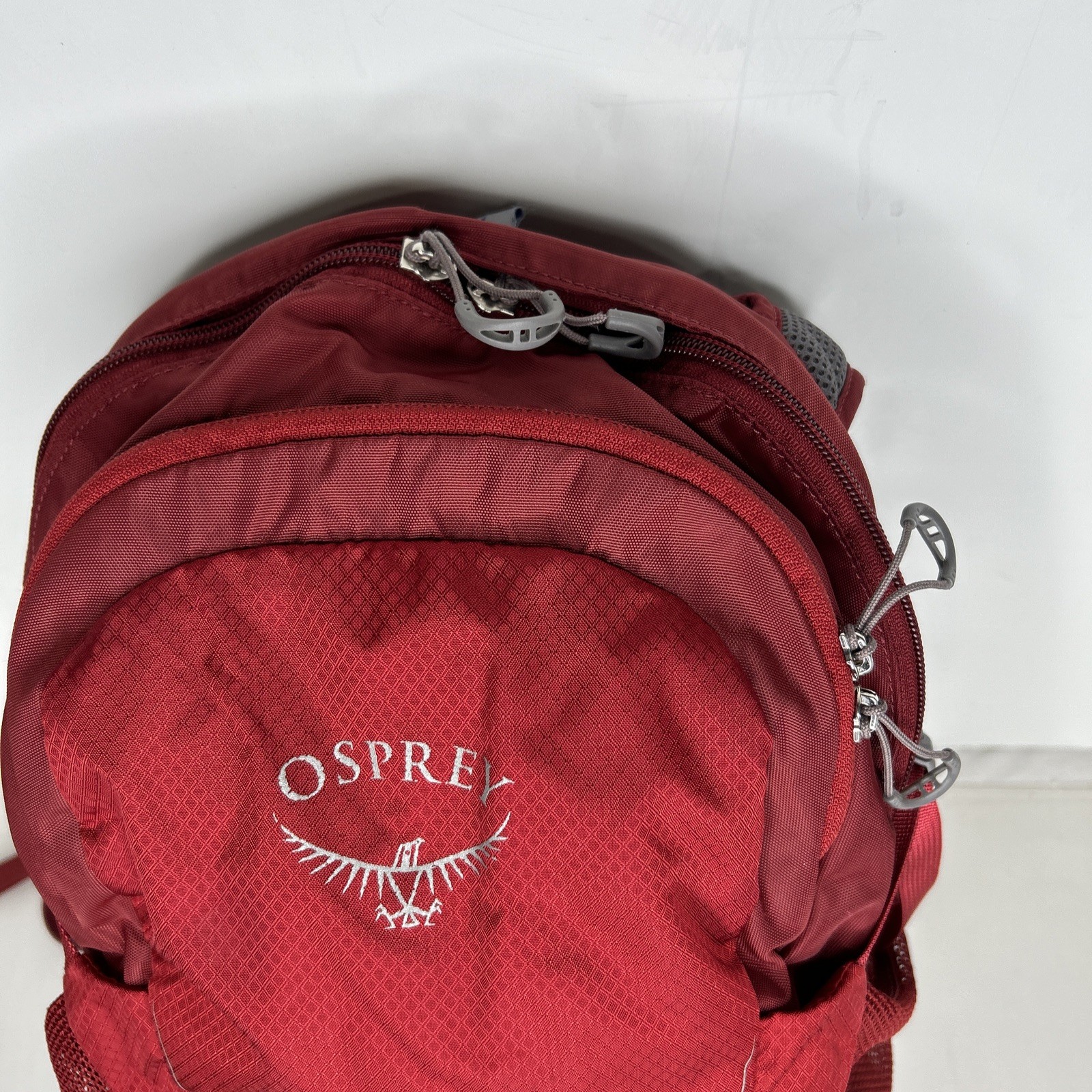 Osprey Daylite Backpack Red Outdoors Hiking Pack Sling 4