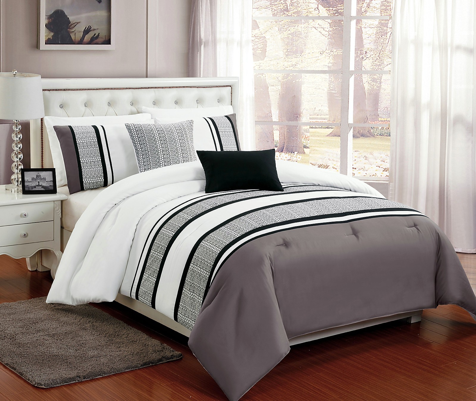 5 PC Grey, White & Black Comforter Set w/ Burnout Lace Design, Full Queen King gallery