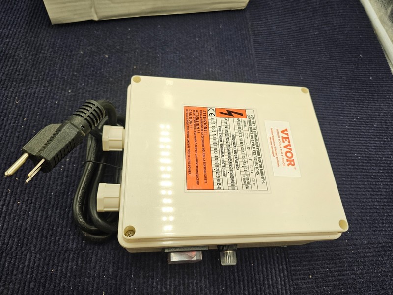 Vevor 4SSM5/18-2 Control Panel Box For Submersible Deep Well Pump 4" 3HP 20A gallery