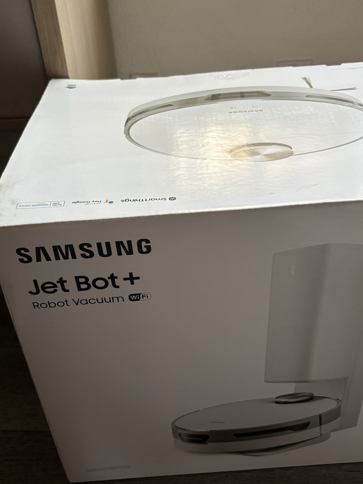 SAMSUNG Jet Bot+ Robot Vacuum Cleaner with Clean Station, Automatic Emptying gallery