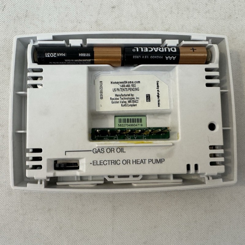 Honeywell 1-Week Programmable Thermostat RTH22181039 Digital Display Fast Ship gallery