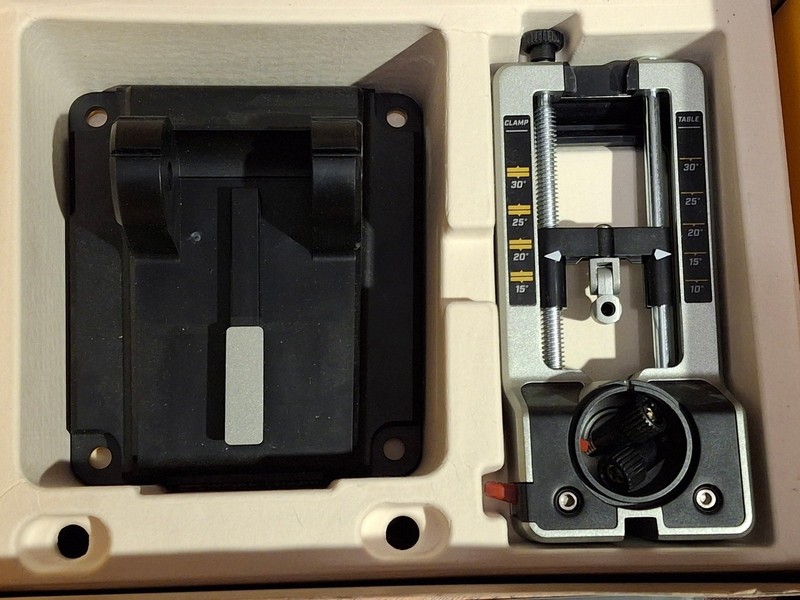 Work Sharp PRO PRECISION ADJUST KNIFE SHARPENER BENCH TOP SYSTEM WSBCHPAJ-PRO gallery
