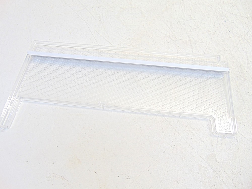 Frigidaire Refrigerator FRFS2823AS3 Center Crisper Support