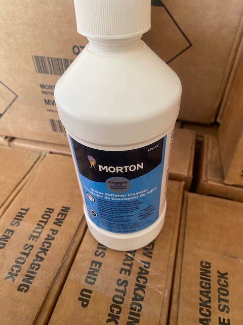 Morton MWSC Universal Water Softener Cleanser, Off-White, 16 Fl Oz (NEW) gallery