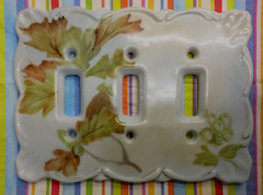 Vintage White Ceramic 3-toggle Light Switch Wall Cover Triple~Acorn Oak~FreeShip