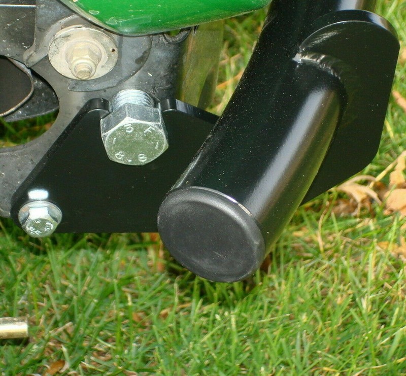 Two Front Bumper Replacement End Cap Plugs fit John Deere Lawn Tractors gallery