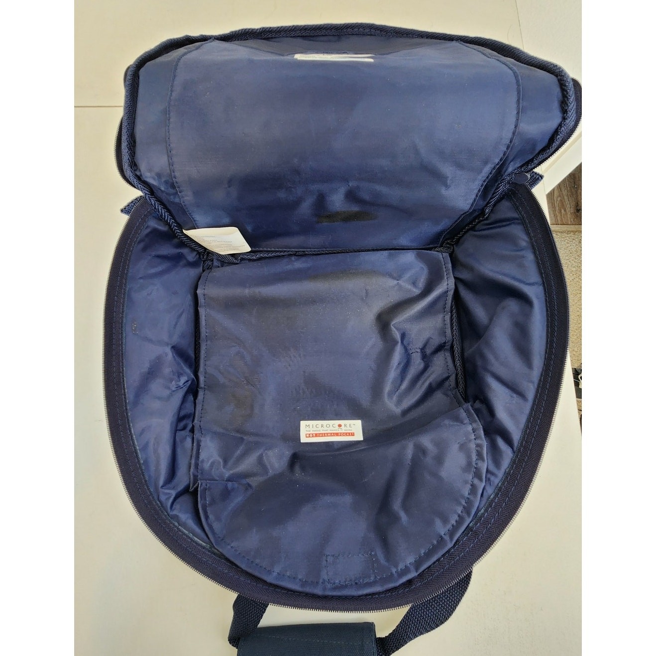 Pyrex Way To Go Portables Hot & Cold Thermal Pocket 2.5 qt Carrying Case gallery