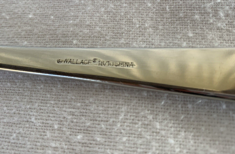 Wallace Pie Cake Server 18/10 Stainless Glossy Flatware New Charm Pattern 11 in. gallery