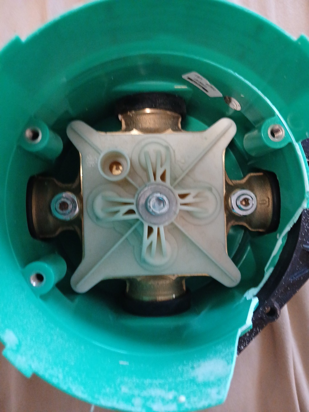 Hansgrohe iBox Universal Service 01850181 4-Outlet Damaged Case Please See Pics! gallery