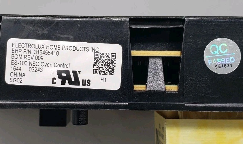 OEM Frigidaire Range Control Board 316455410 1-Year Warranty Free Same Day Ship gallery
