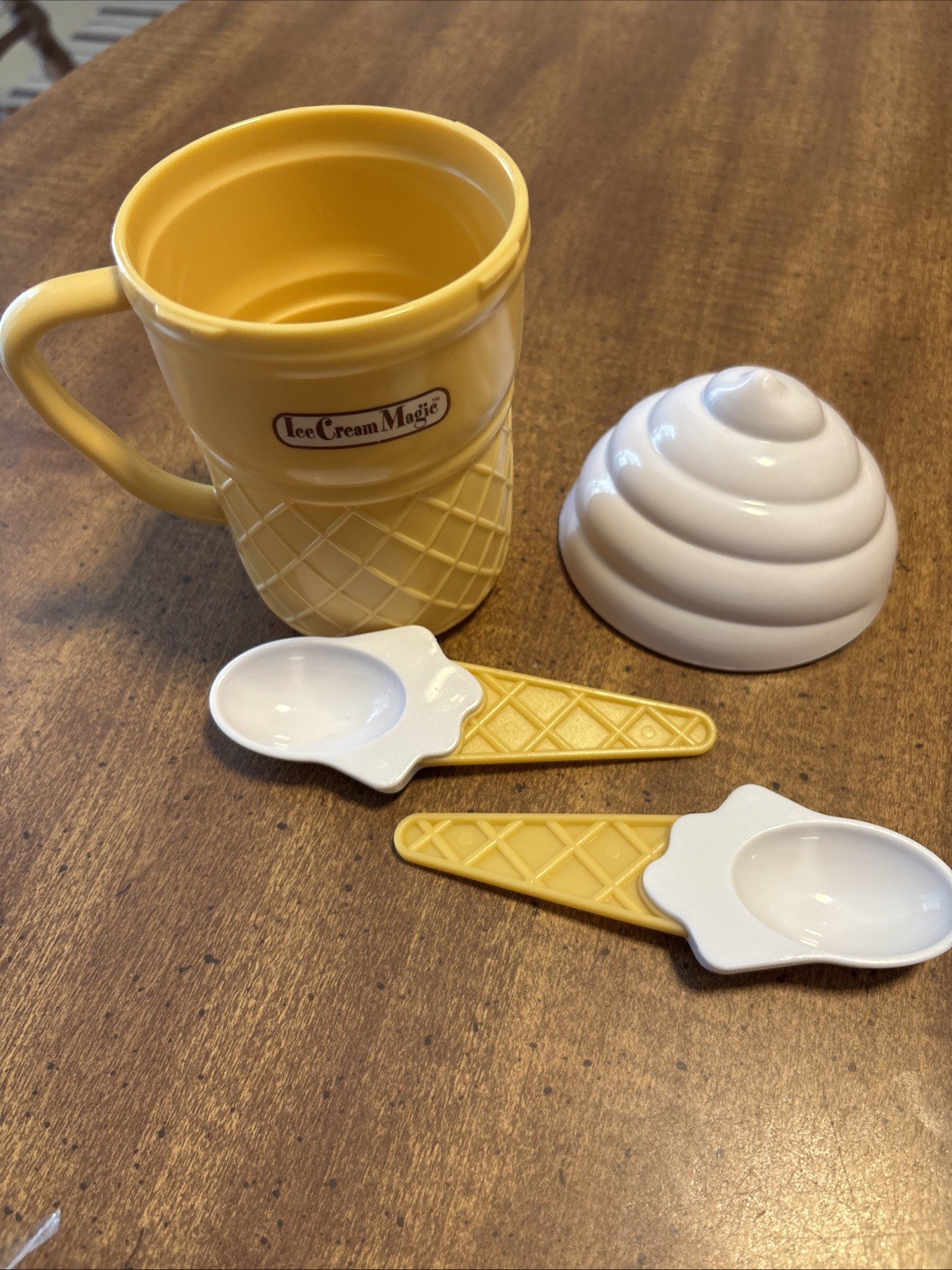 Vintage Ice Cream Magic Personal Ice Cream Maker Yellow/White with 2 Spoons EUC gallery