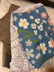 Assorted Designs Round Tablecloths High Quality Fabric Floral Shell Neutral