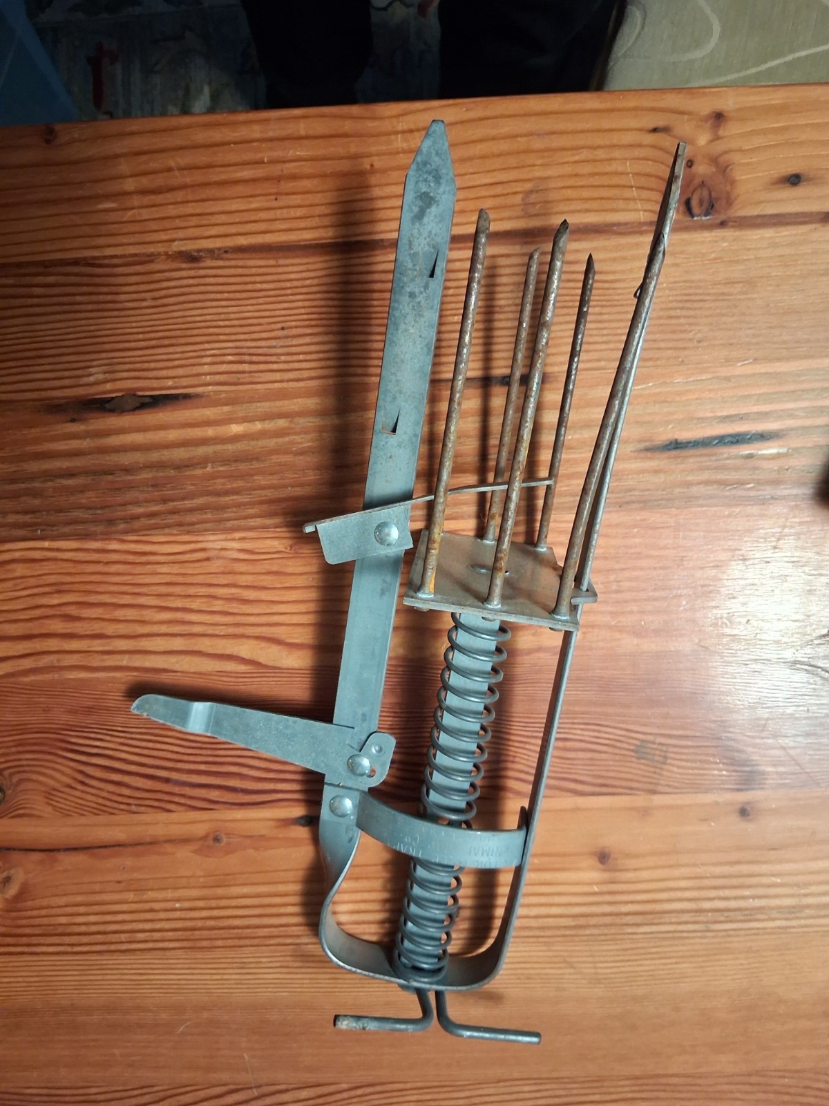 Victor Animal Trap Co. Mole Harpoon Trap Metal Silver Outdoor Trap/Catch gallery