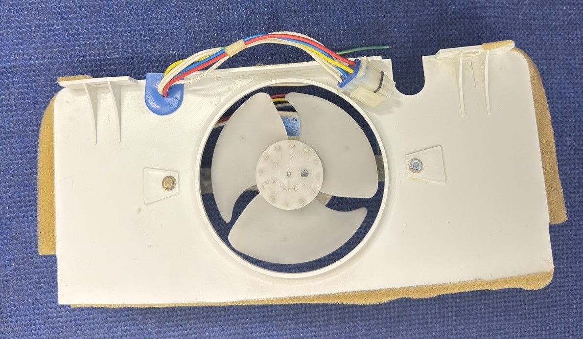 OEM GE Refrigerator EVAPORATOR FAN MOTOR ASSEMBLY WR60X10307 From M# GSS25TGPB gallery