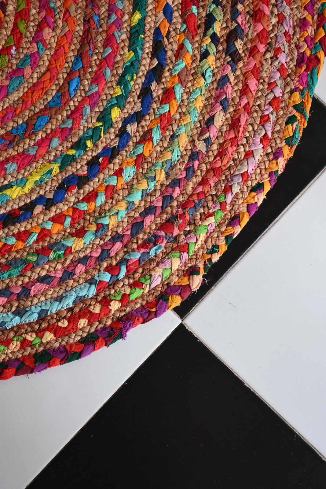Rugmoda Jute Multicolor Braided 3x3 ft Round Area Rug for Living Room Bedroom gallery