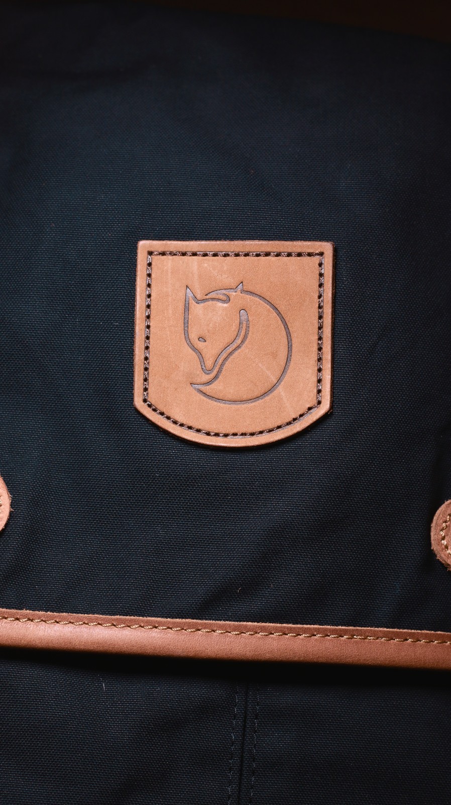 Fjallraven Rucksack No. 21 backpack (Medium, Black) - New 5