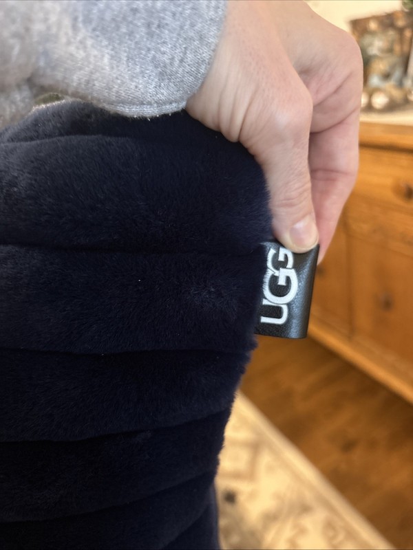 UGG Navy Blue Dawson Duck Down Textured Pillow Soooo Soft gallery