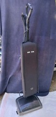 Oreck Elevate Command Bagged Lightweight Corded Upright Vacuum – Black UK30100PC