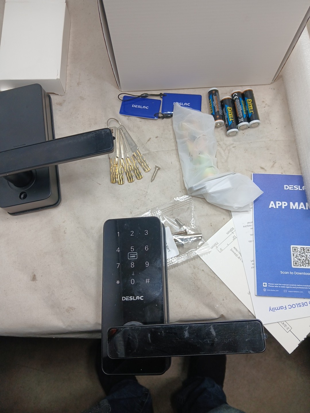 DESLOC B200L Fingerprint Smart Lock with Handle Keyless Entry Door IP54 Black Ob gallery
