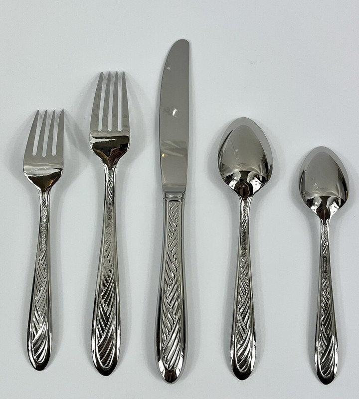 Gorham Evening Tide 5 Piece Place Setting 18/8 Stainless Flatware Korea gallery