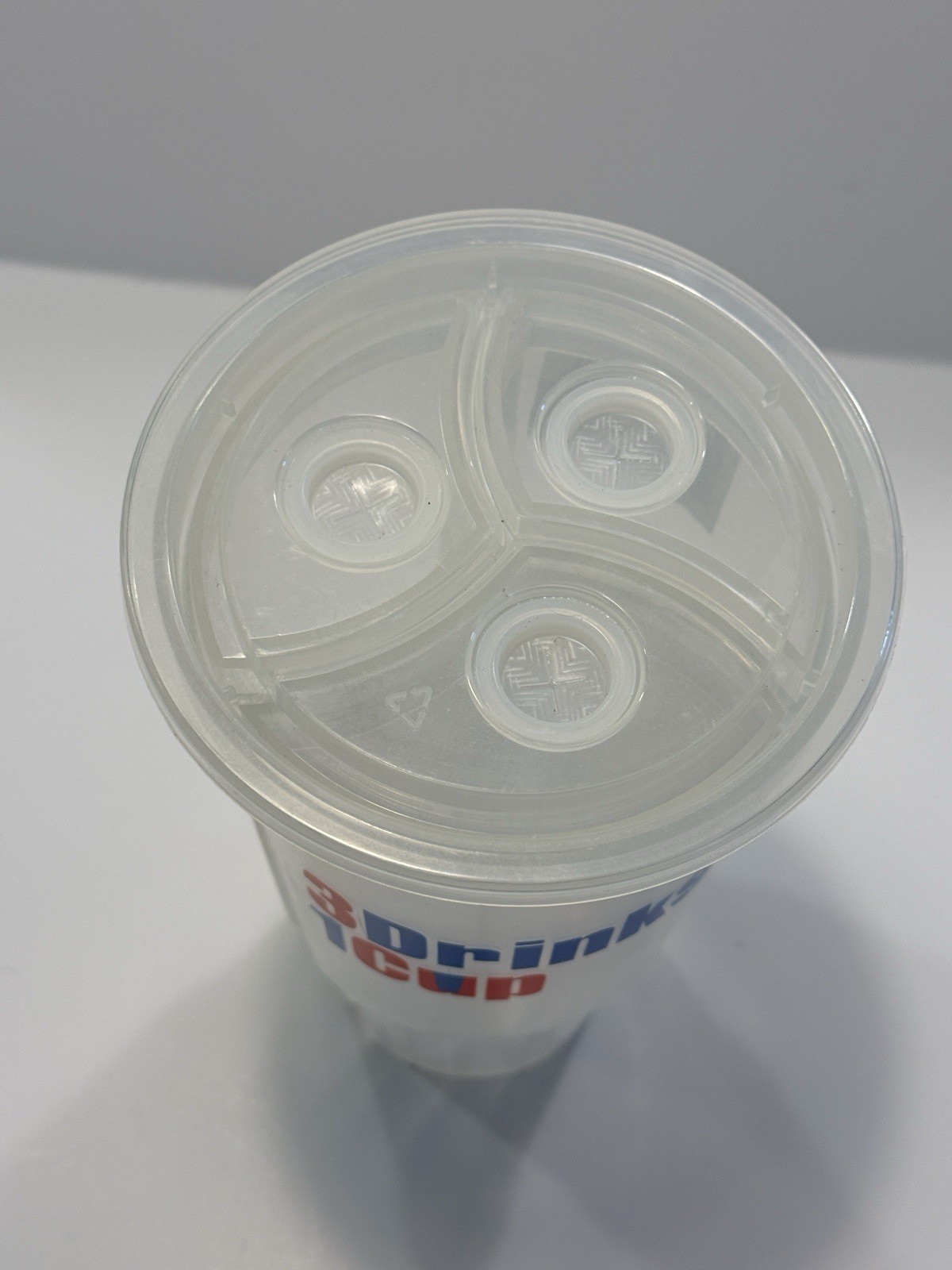 3 Drinks 1 Cup Stackable Party Cups – 4 Pack – 24 oz Total – Three 8 oz Chambers gallery