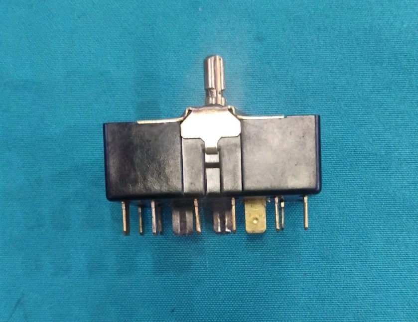Jenn-Air Range Selector Switch 203673 ASR7177-66 Genuine OEM Jenn Air gallery