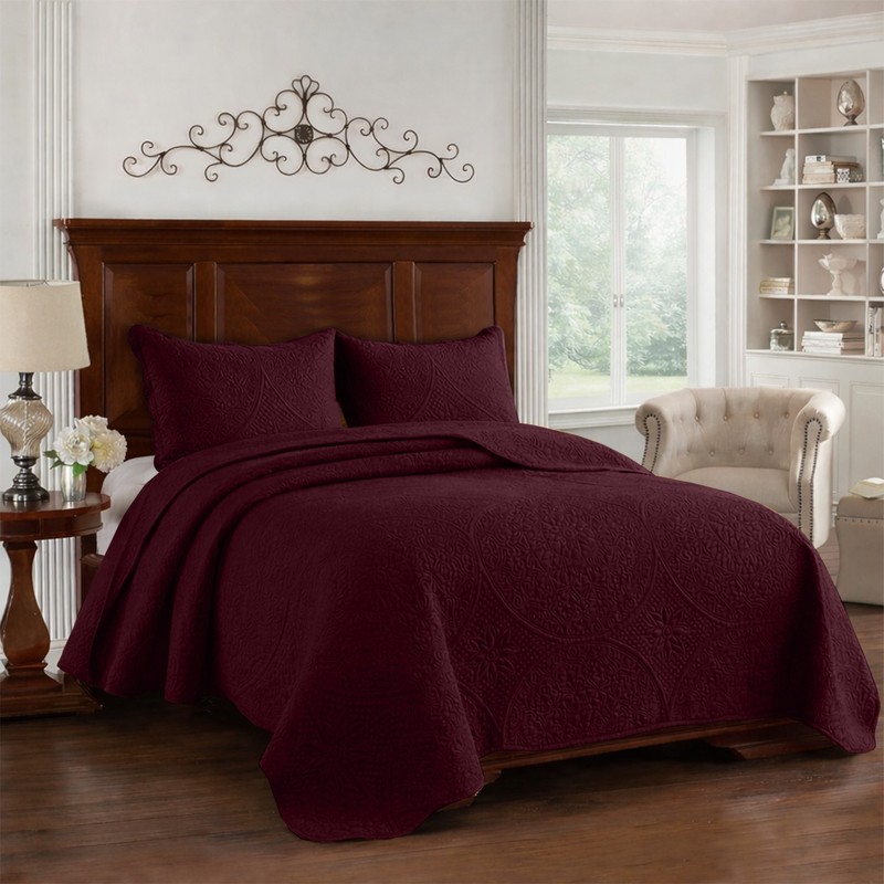 Soft Quilted Coverlet Throw Embossed Bedspread with Pillow Shams Twin Queen King gallery