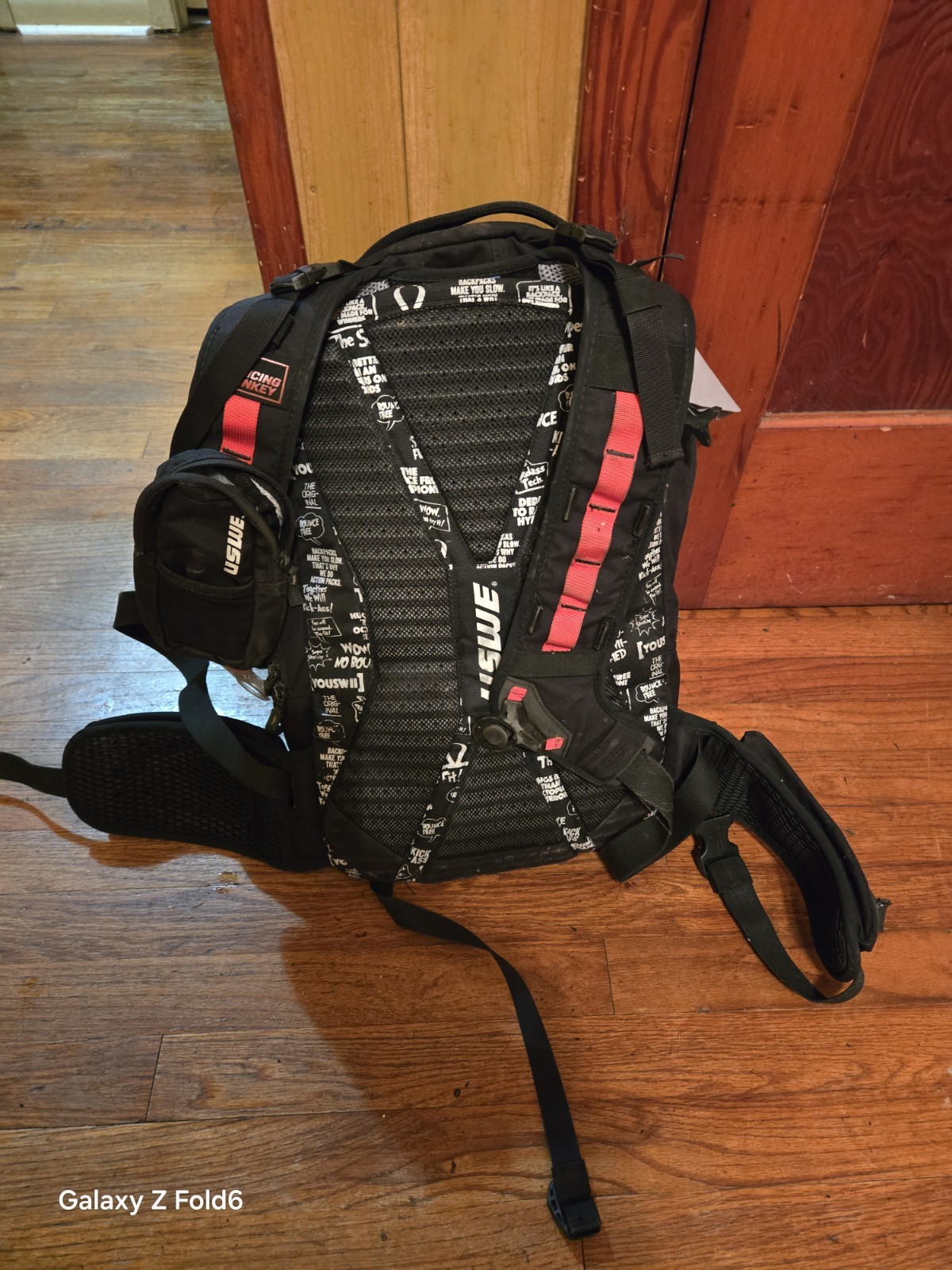 USWE Core Off-Road Daypack - 25L - Black 2