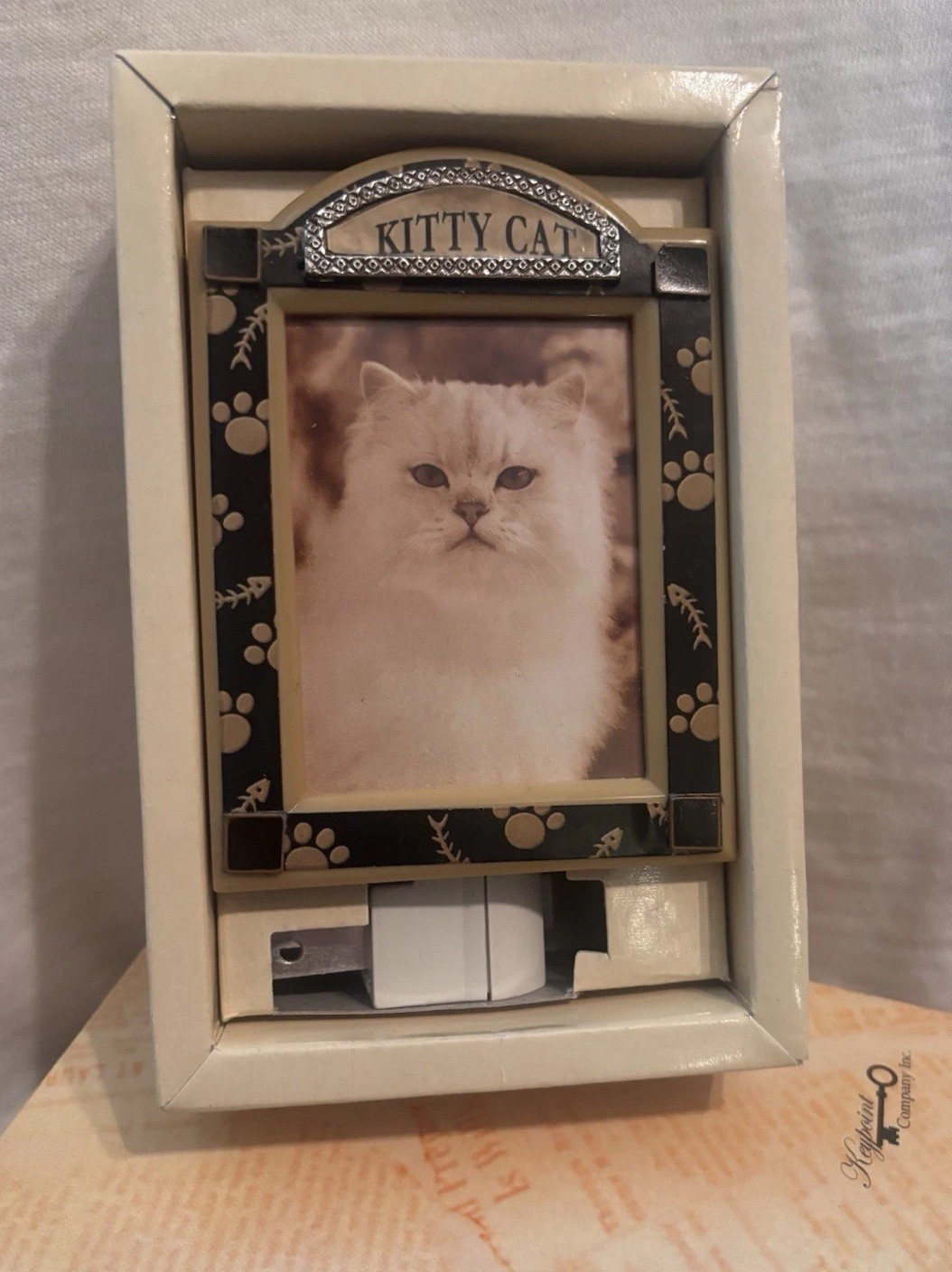 Kitty Cat Plug In Photo Night Light - New In Box By Keypoint Co gallery