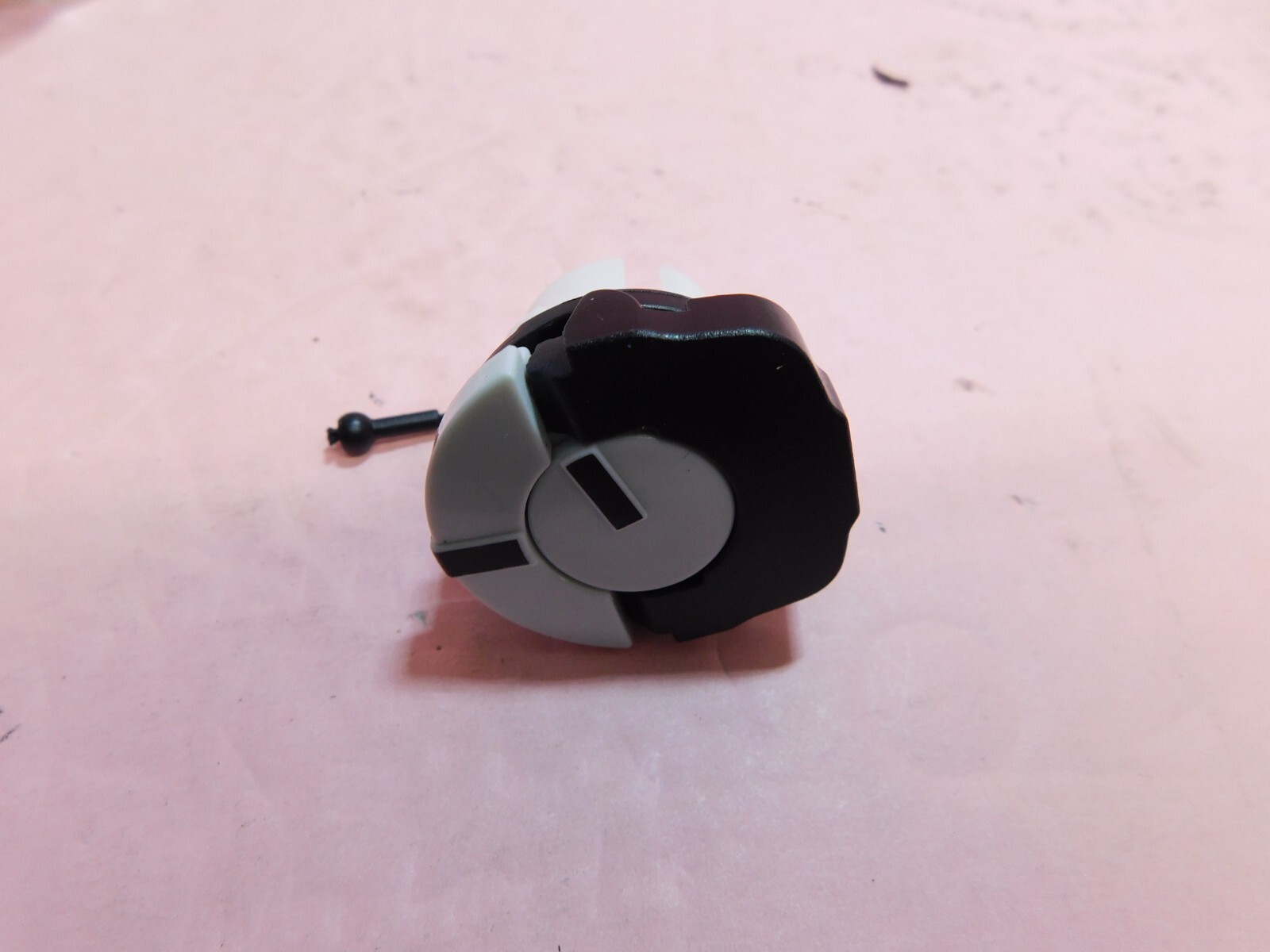 OIL CAP STIHL MS250 MS193T MS200T MS201TC MS261 MS260 # 0000 350 0536 --- UP349B gallery