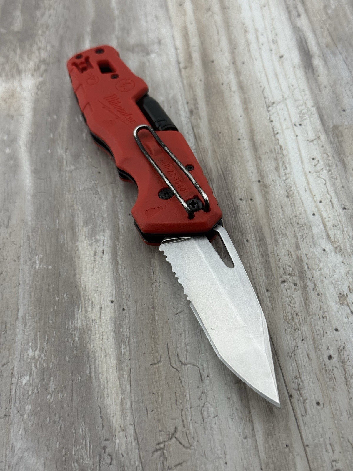 Milwaukee Tool Fastback 5-In-1 Folding Knife gallery