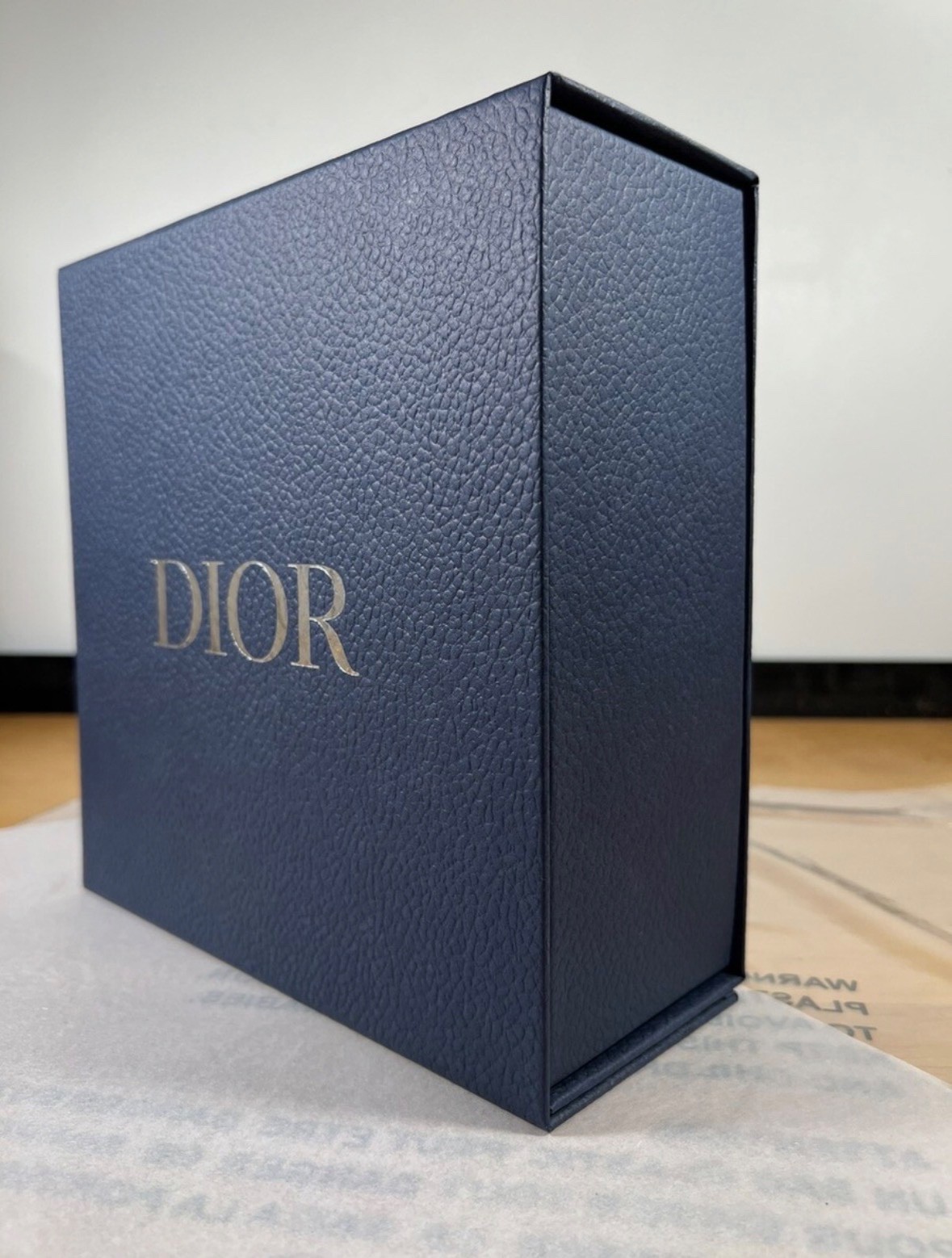 New Auth Dior Gift Box 4 Bag SLG gallery