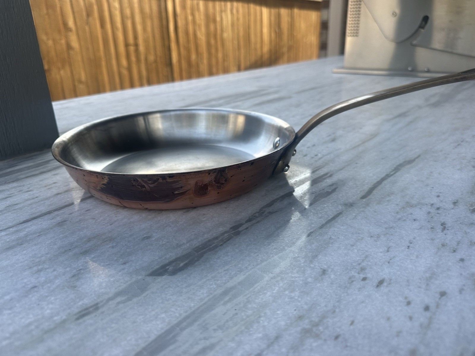 Williams Sonoma Copper & Stainless Steel Skillet 9.5–10” Frying Pan Pre-Owned. gallery
