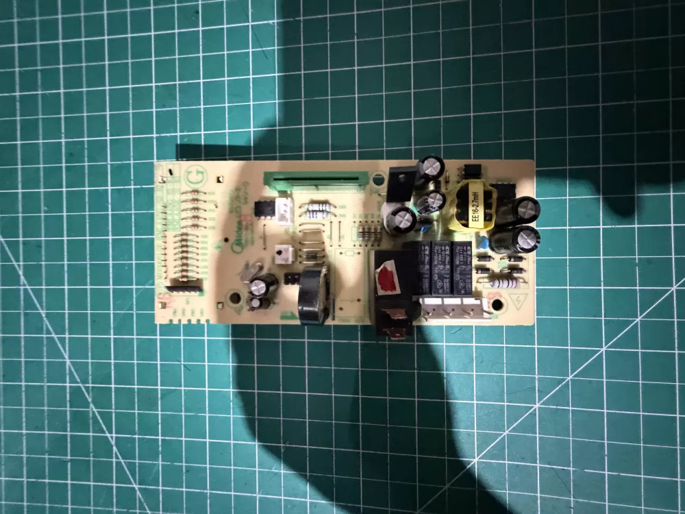 GE EMLAA5G-S1-K Microwave Control Board AZ238831 | KM310 gallery