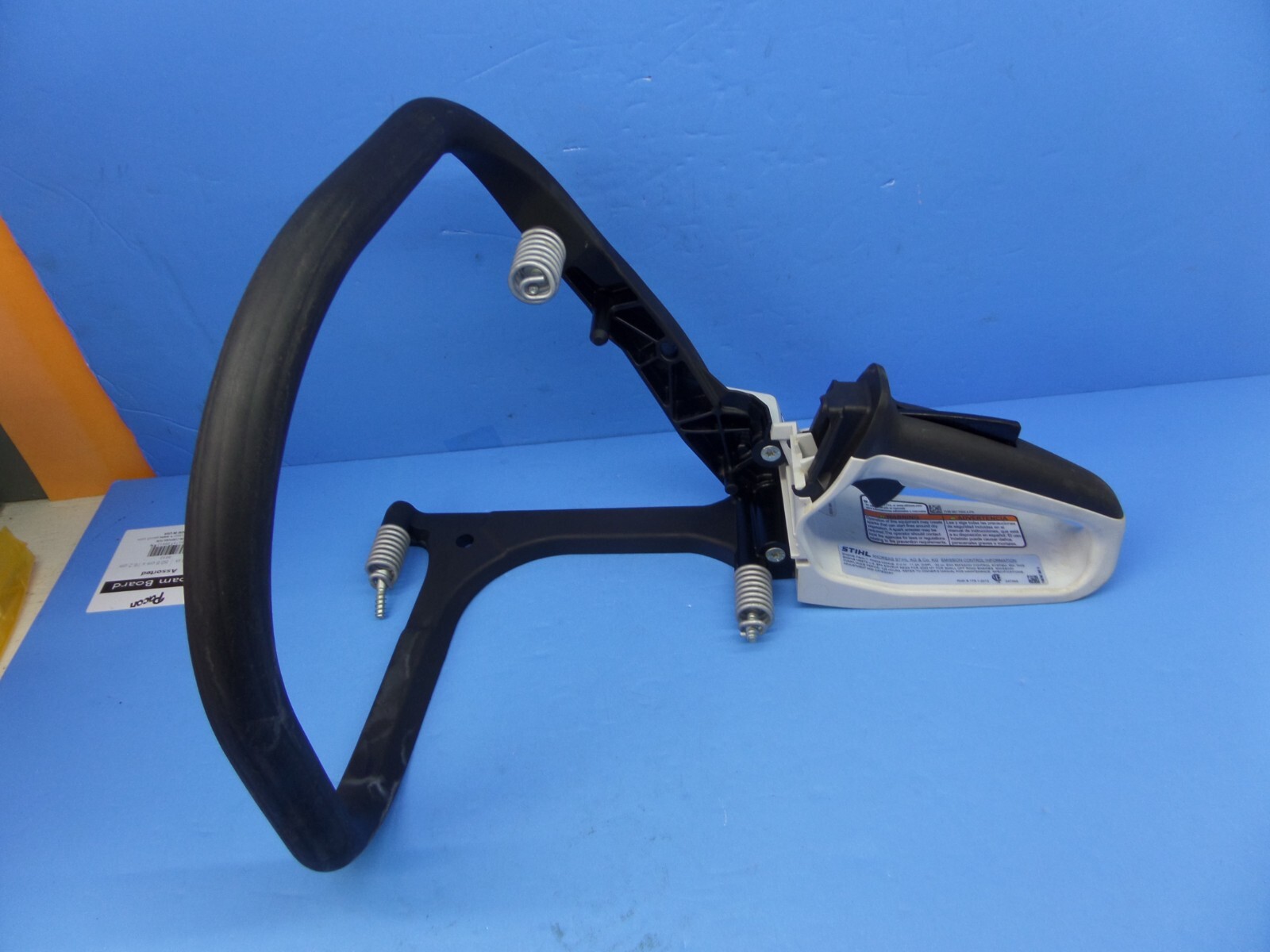 HANDLE BAR FOR STIHL MS162 MS172 MS182 MS212 CHAINSAW ------- BOX 3212 gallery