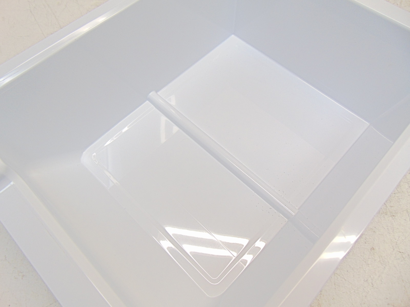 Frigidaire Refrigerator GRFS2853AF6 Ice Bucket gallery