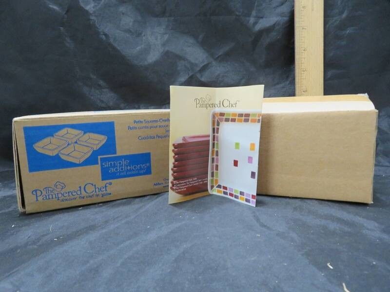 The Pampered Chef Petite Squares Cranberry Set of 4 Simple Additions #1990 gallery