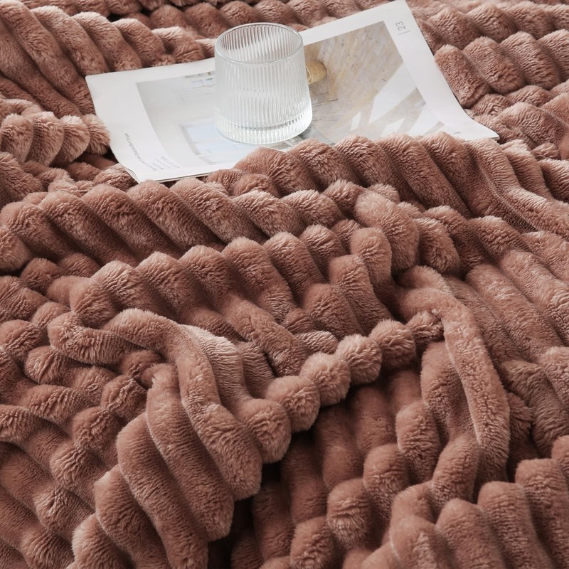 YIICKO Chocolate Throw Blanket for Couch Sofa 60x80 Twin(60"x80"), gallery