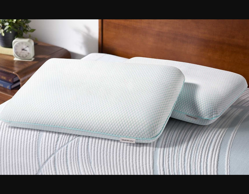 Tempur-Pedic® Comfort Pillow Memory Foam Standard Size Medium Firm gallery