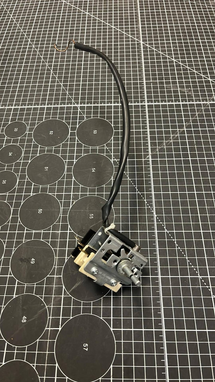 OEM Premier Range Temperature Control Switch for EFK102OP01 gallery