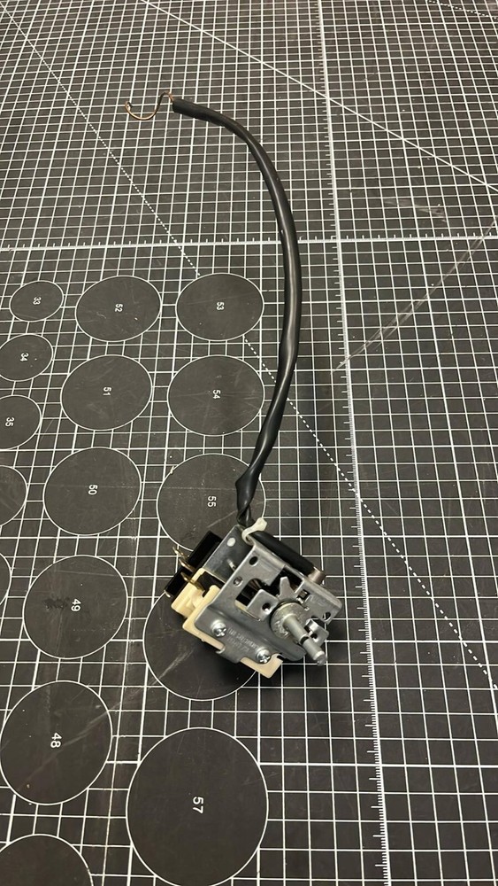 OEM Premier Range Temperature Control Switch for EFK102OP01